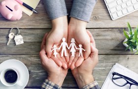 hands-in-hands-protecting-paper-family